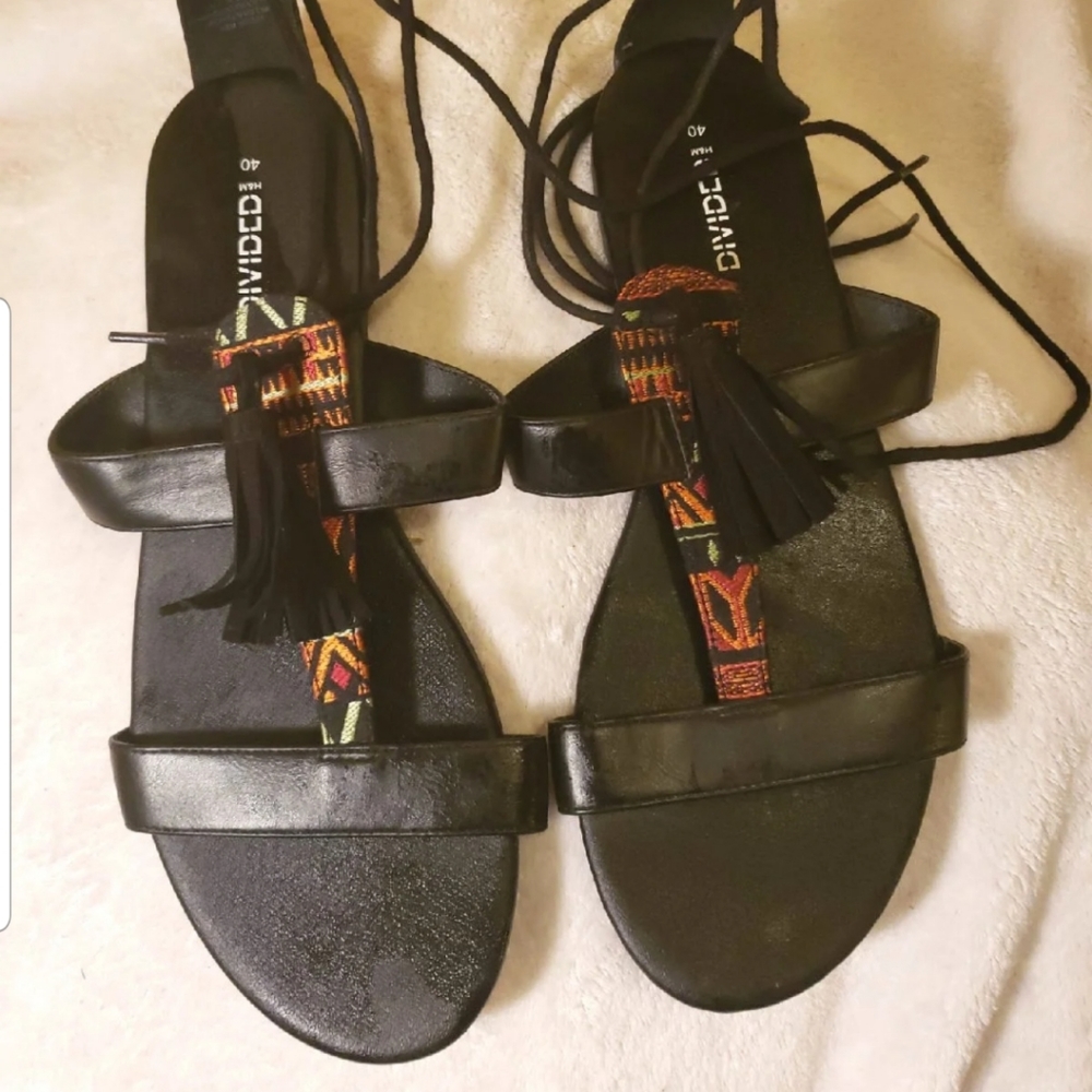 Women sandals